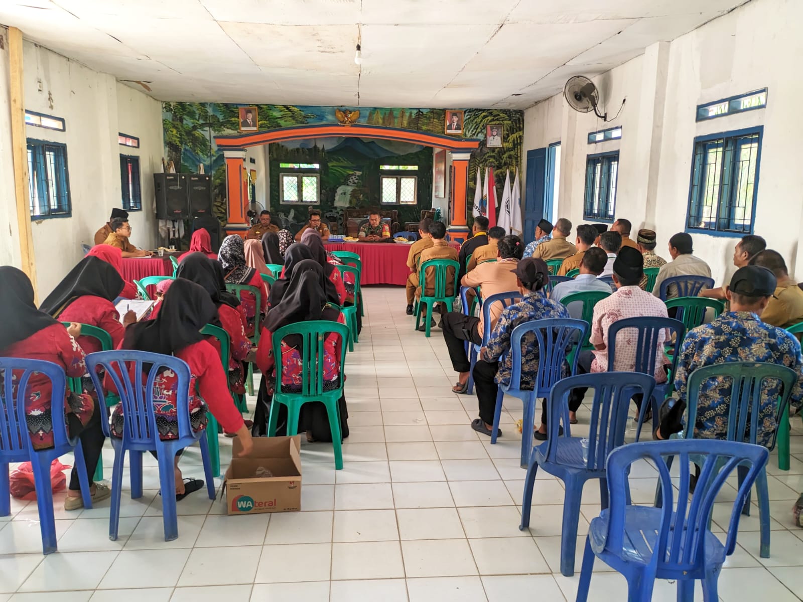 Hadiri Rapat Pembentukan Panitia HUT RI Ke- 80, Babinsa Ajak Masyarakat Mengisi Kemerdekaan Dengan Nilai Posit