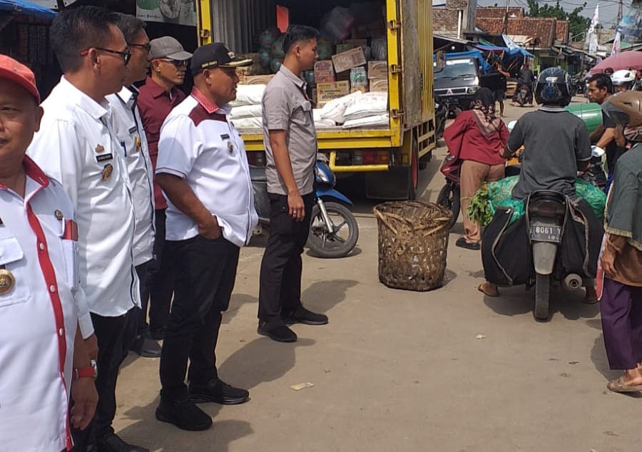 Dibangun Kementrian PUPR Dengan Anggaran Rp 59 M, Bupati Lamsel Tinjau Proses Pelaksana Pembanguan Pasar Natar