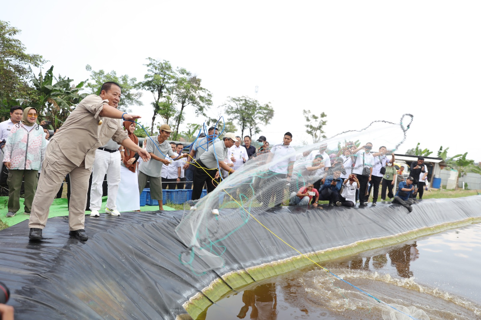 Pilot Project Budidaya Udang Vaname Air Tawar di Agropark Lampung Sukses