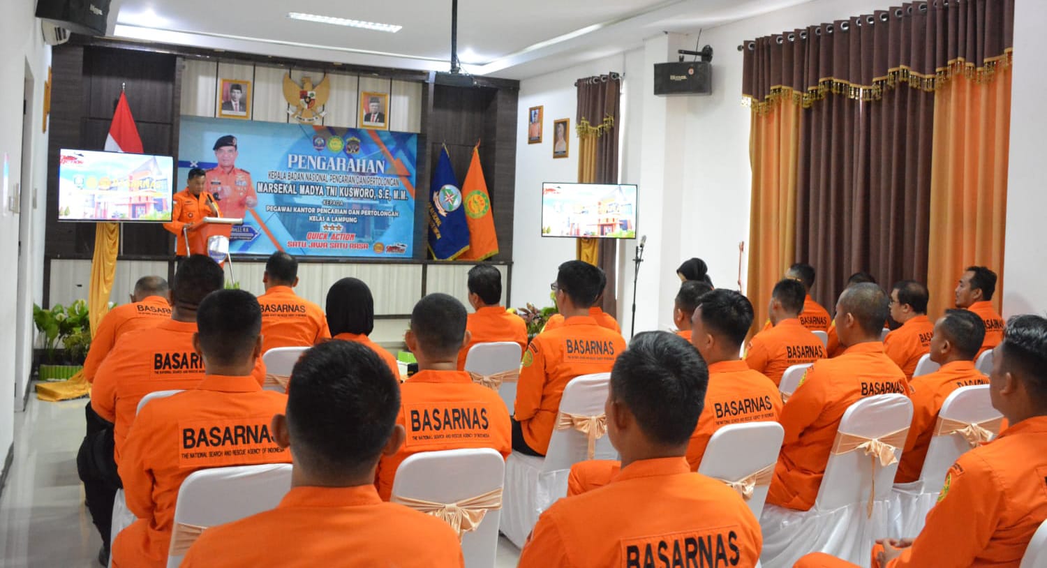 Kabasarnas Melakukan Peninjauan Kesiapan Siaga Khusus Nataru di Kantor Basarnas Lampung