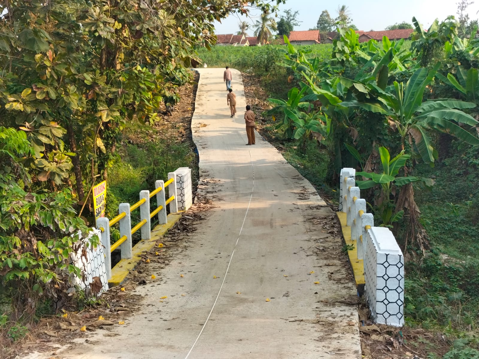 Pemerintah Kecamatan Natar Monitor Hasil Pembangunan Infrastruktur Jalan di Rulung Helok 