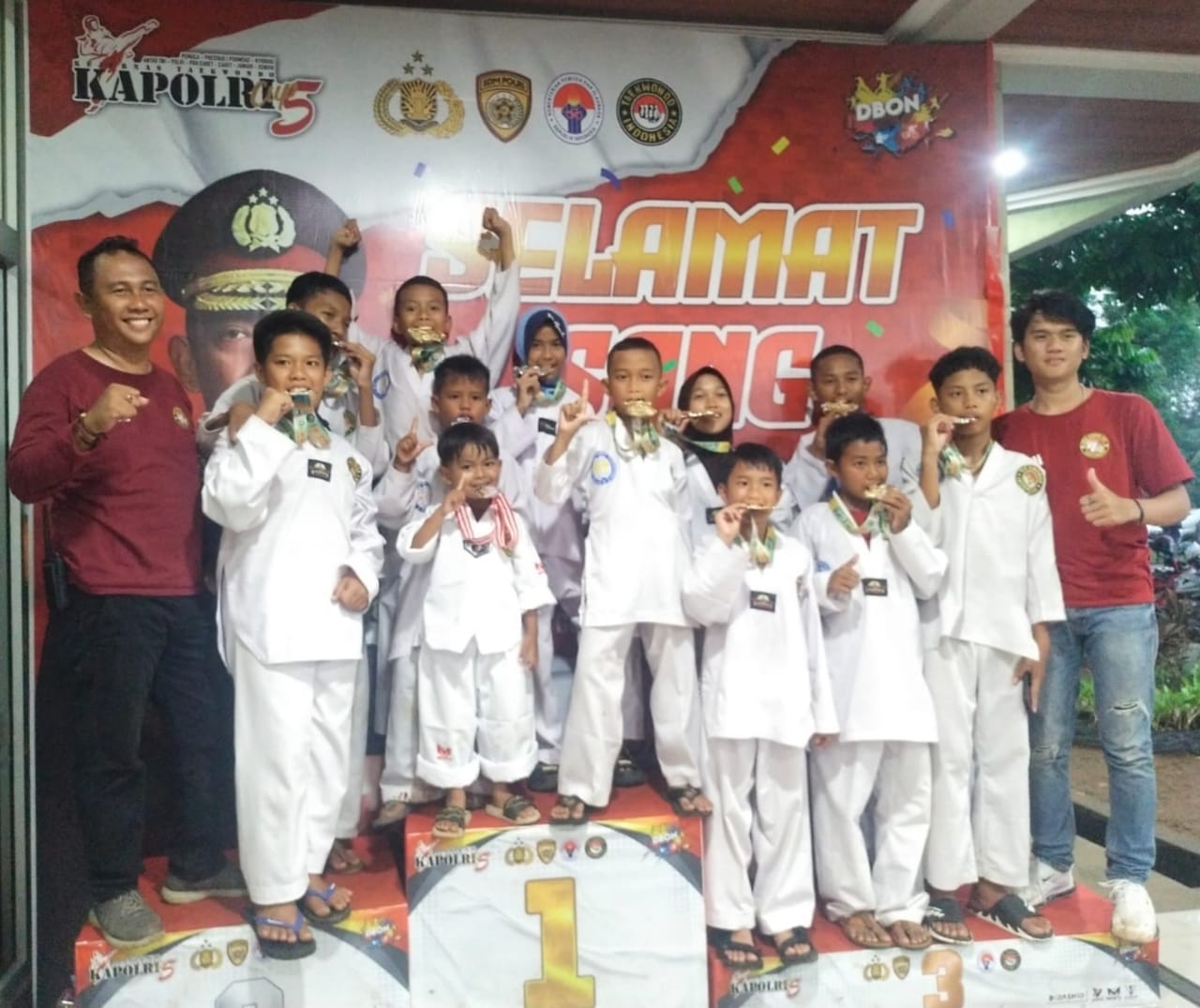 6 Atlet Taekwondo Club Sumja Polsek Natar Polres Lampung Selatan Sabet Mendali Emas Piala Kapolri CUP Ke-5