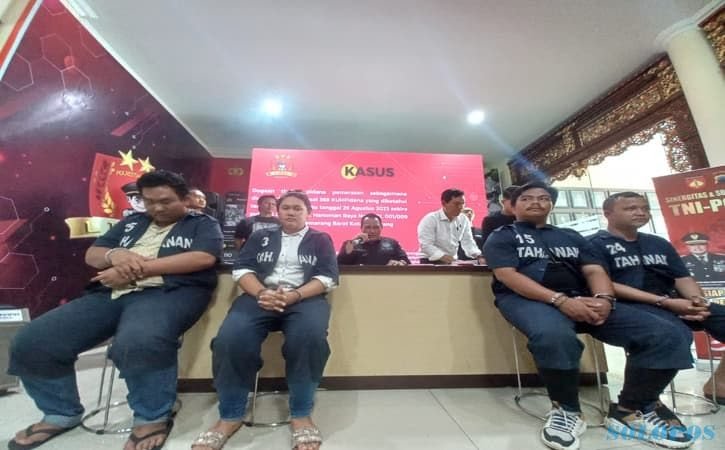 Peras ASN Diduga Selingkuh Hingga Rp35 Juta, Empat Wartawan Gadungan Diamankan Polisi 