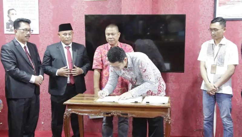Pemkab Jalin Kerjasama dengan PLN Tanjung Karang