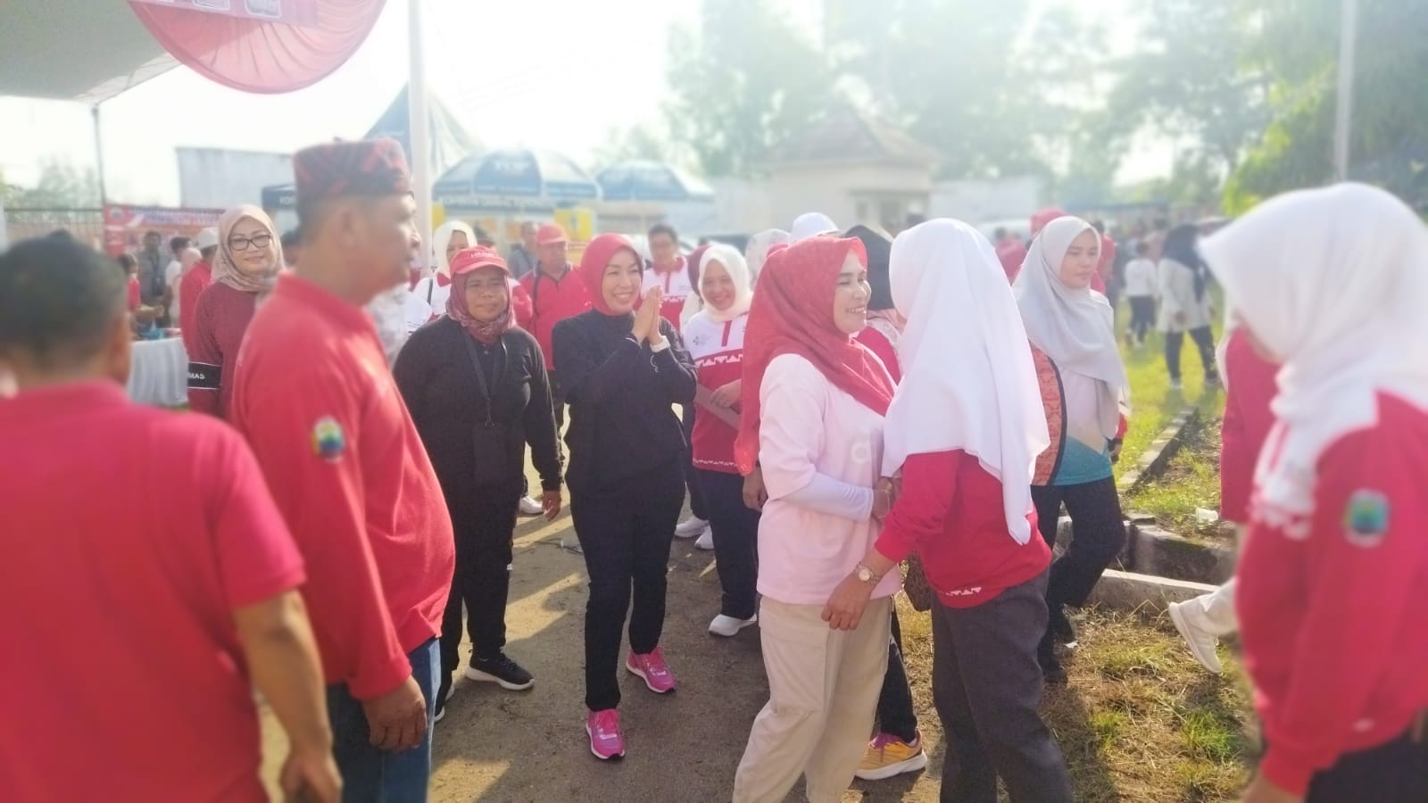 Winarni Buka Acara Kampanye Gerakan Masyarakat Hidup Sehat dan Temu Kader se Kecamatan Natar.