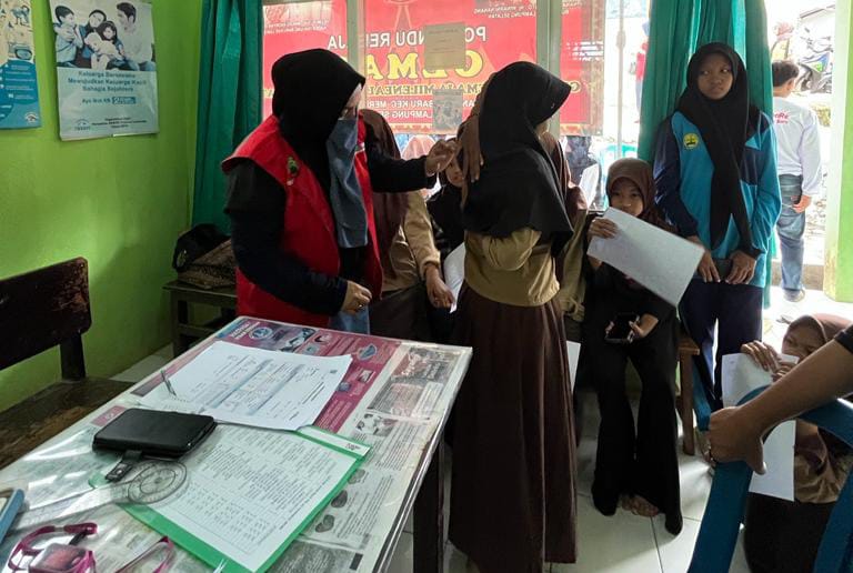 Puskesmas Merbau Mataram Lakukan Kegiatan fisioterapi Remaja, Pemeriksaan Gerak dan Fungsi Tubuh