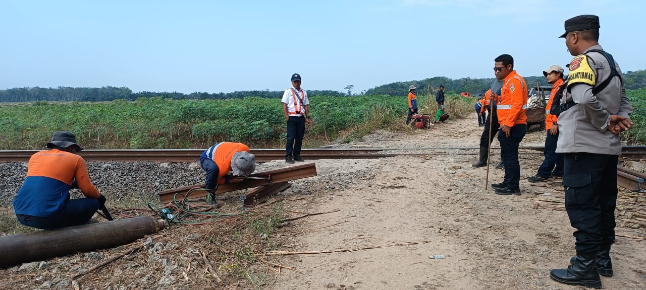 Tingkatkan Keselamatan, Tahun Ini Divre IV Tanjungkarang Sudah Tutup 10 Perlintasan Sebidang