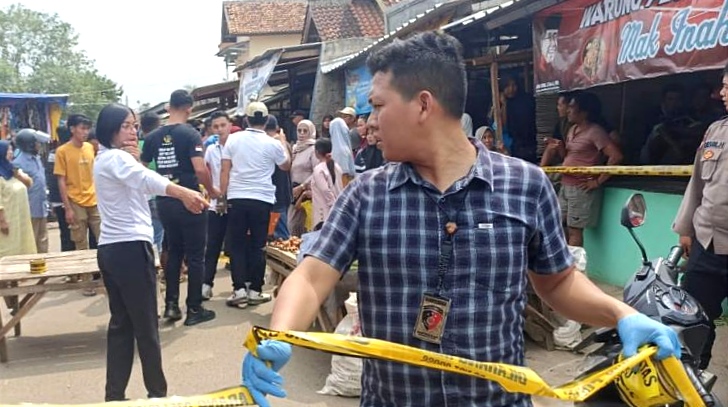 Motif Pembunuh di Pasar Sukaraja Gedong Tataan Pesawaran, Pelaku Cembur Lihat Korban Ngobrol Dengan Istrinya 