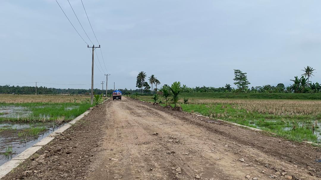 Perbaikan Jalan Pematang Baru Mulai Digarap