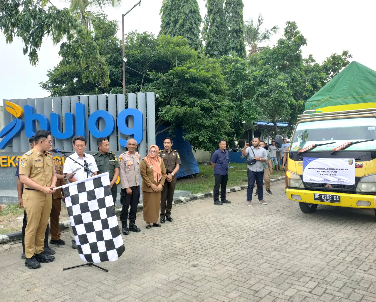 Bulog Lampung Selatan Luncurkan Bantuan Pangan, Sasar 106 ribu Penenerima