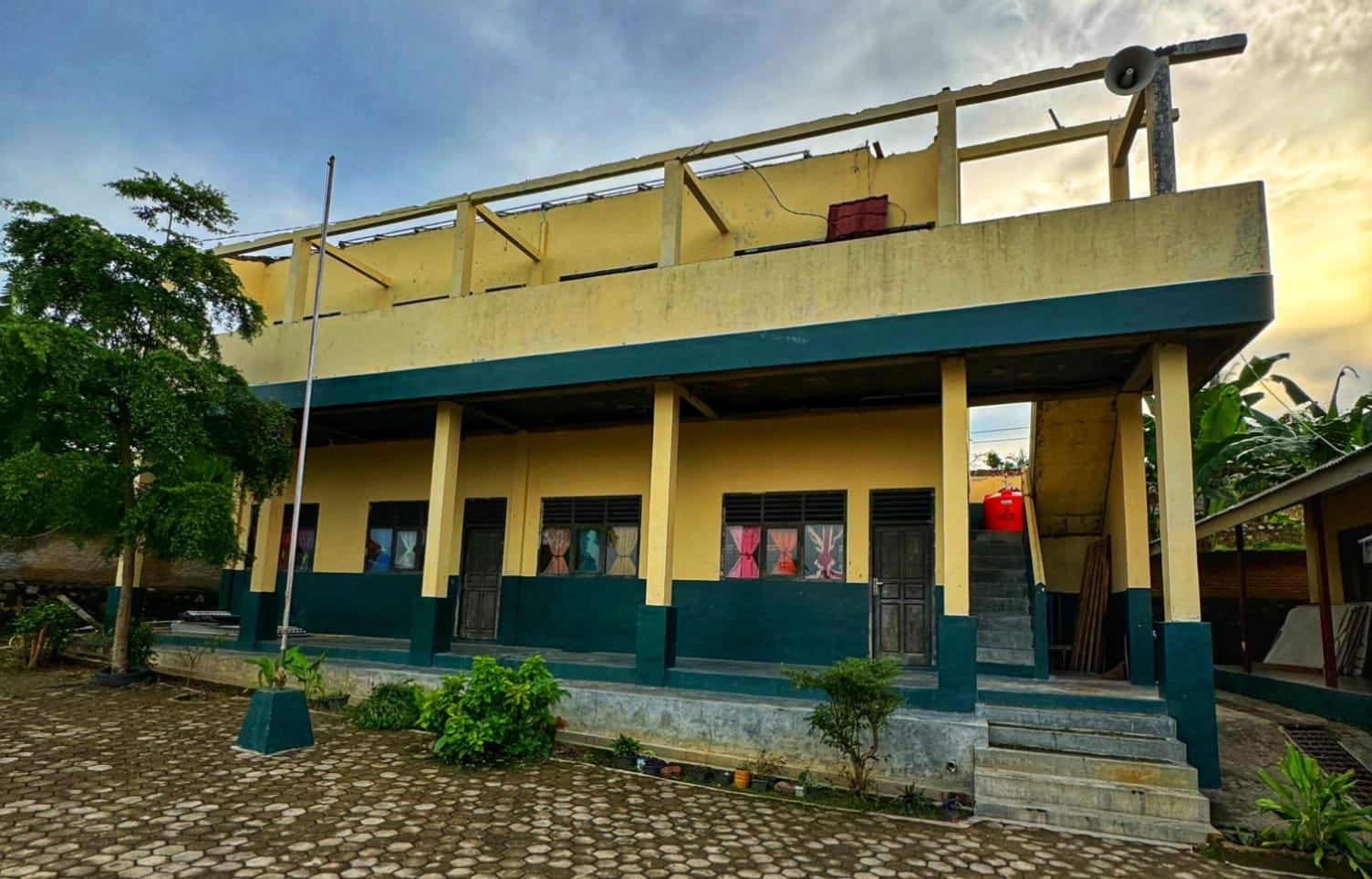 Miris! Sekolahan Rusak Diterjang Puting Beliung di Lamsel Berbulan-bulan Tidak Diperhatikan Pemerintah 