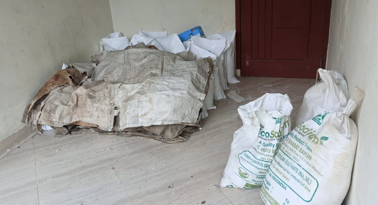 Anteng-Anteng Pemain Pupuk Palsu