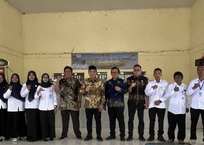 365 KPM Baru Terima Buku Tabungan dan KKS