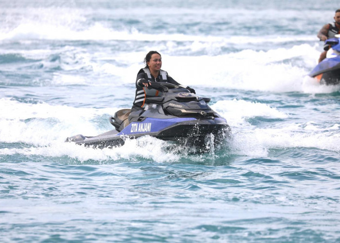 Cerita Zita Menyeberangi Selat Sunda