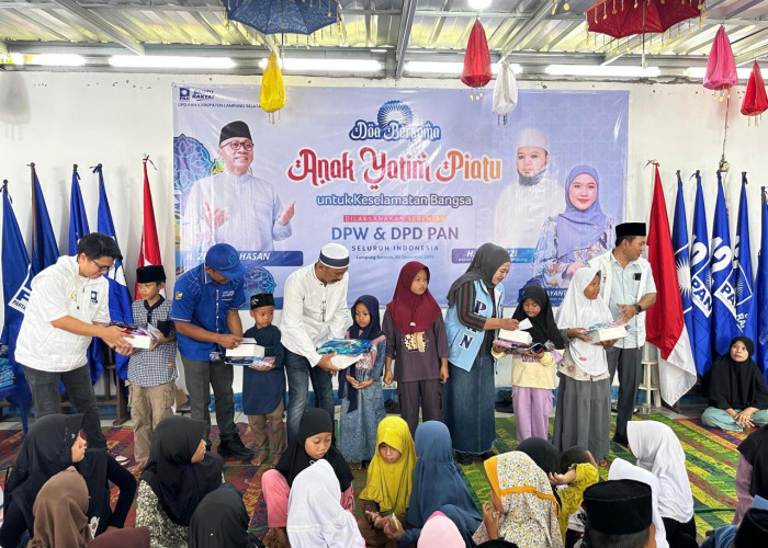 Gelar Doa Bersama, PAN Lampung Selatan Santuni Ratusan Anak Yatim Piatu