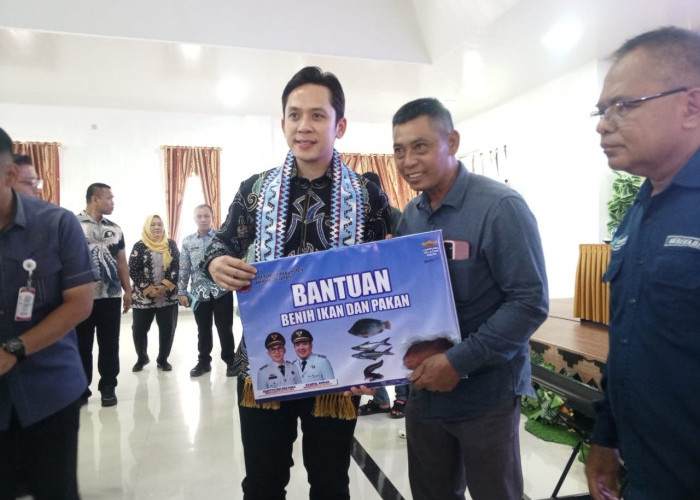 Bupati Egi Salurkan Bantuan Ternak Sapi, Bibit ikan dan Pakan Saat Musrenbang Kecamatan Natar 
