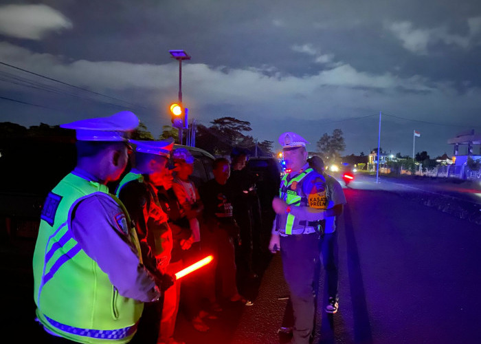 Polres Lampung Selatan Bubarkan Balap Liar di Jalur 2 Patung Perahu Sabah Balau