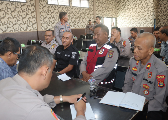 Tim Mabes Polri Evaluasi Penggunaan Fixed Phone  di Lingkungan Polres Lampung Selatan