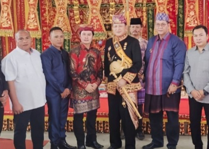 Kerajaan Adat Lampung Nobatkan Mantan Wakil Bupati Empat Lawang Sebagai Bangsawan 