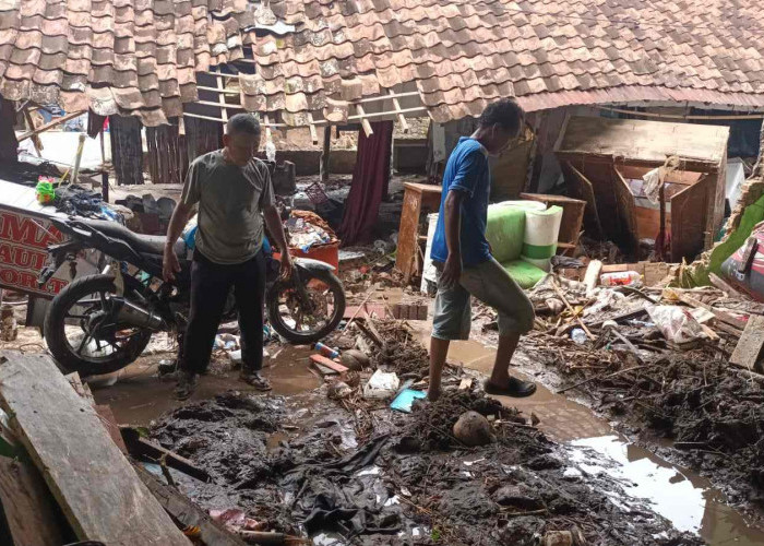 Banjir Bandang Landa Sejumlah Pekon di Talang Padang