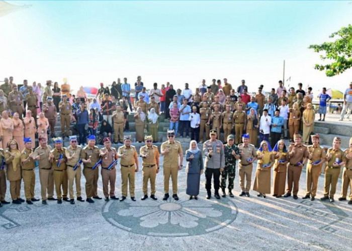 Lantik 17 Pejabat Tinggi, Bupati Egi: Harus Responsif Terhadap Kebutuhan Masyarakat