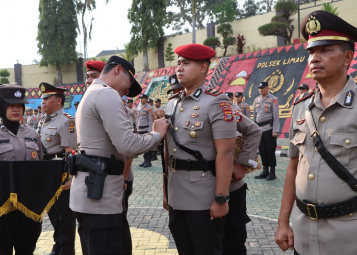 Kapolres Tanggamus Pimpin Sertijab Kasat Reskrim dan Pelantikan Kabag Log serta Kapolsek Hasil Mutasi Polri