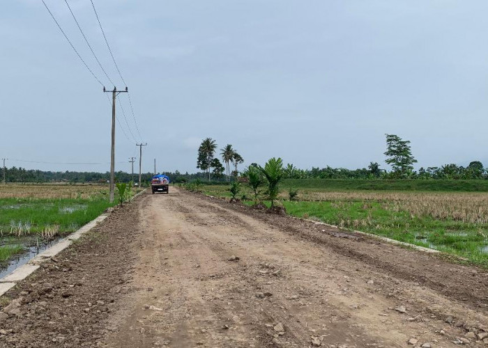 Perbaikan Jalan Pematang Baru Mulai Digarap