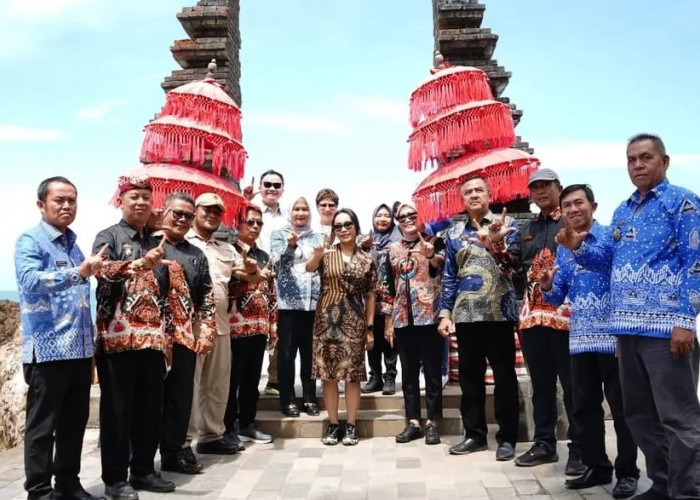 Satu Jam di Pantai Marina, UKP Pariwisata Langsung Kepincut Keindahan Pantai Marina