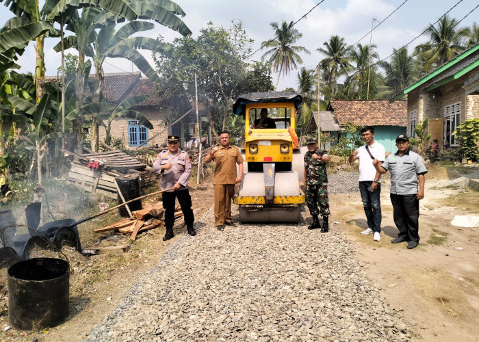 Talang Baru Realisasikan Pembangunan Jalan Dusun
