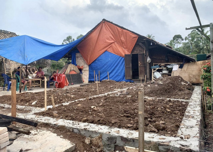 Pemdes Gayam Bedah Empat Rumah di Tahun 2025