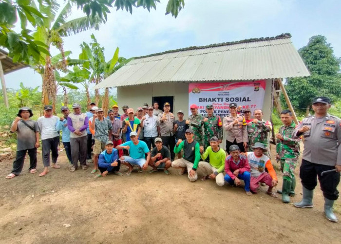 Warga Semringah Dapat Bedah Rumah