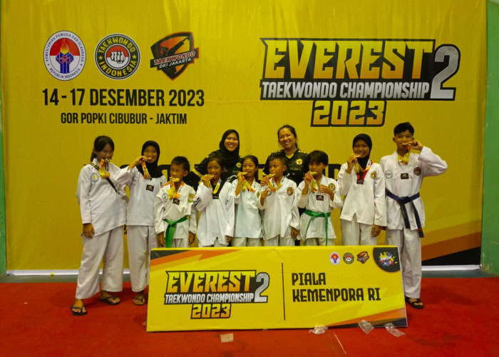 Taekwondo Lamsel Boyong 7 Medali Emas Piala Kemenpora