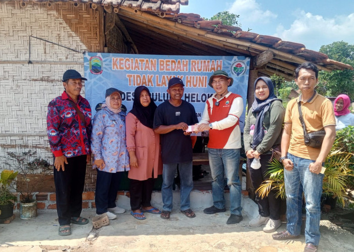 Desa Rulung Helok Anggarkan DD Rp10 Juta Untuk Membantu Masyarakat Memperbaiki Rumah Tidak Layak Huni 