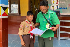 Gerakan Ayah Mengambil Rapor Meriahkan SDN 2 Branti Raya, Dorong Peran Ayah dalam Pendidikan Anak
