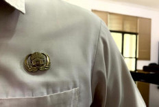 Dua Sisi Momen Pelantikan