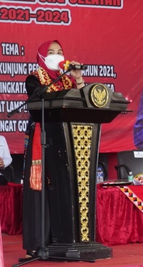 Winarni: Lestarikan Aksara Lampung!