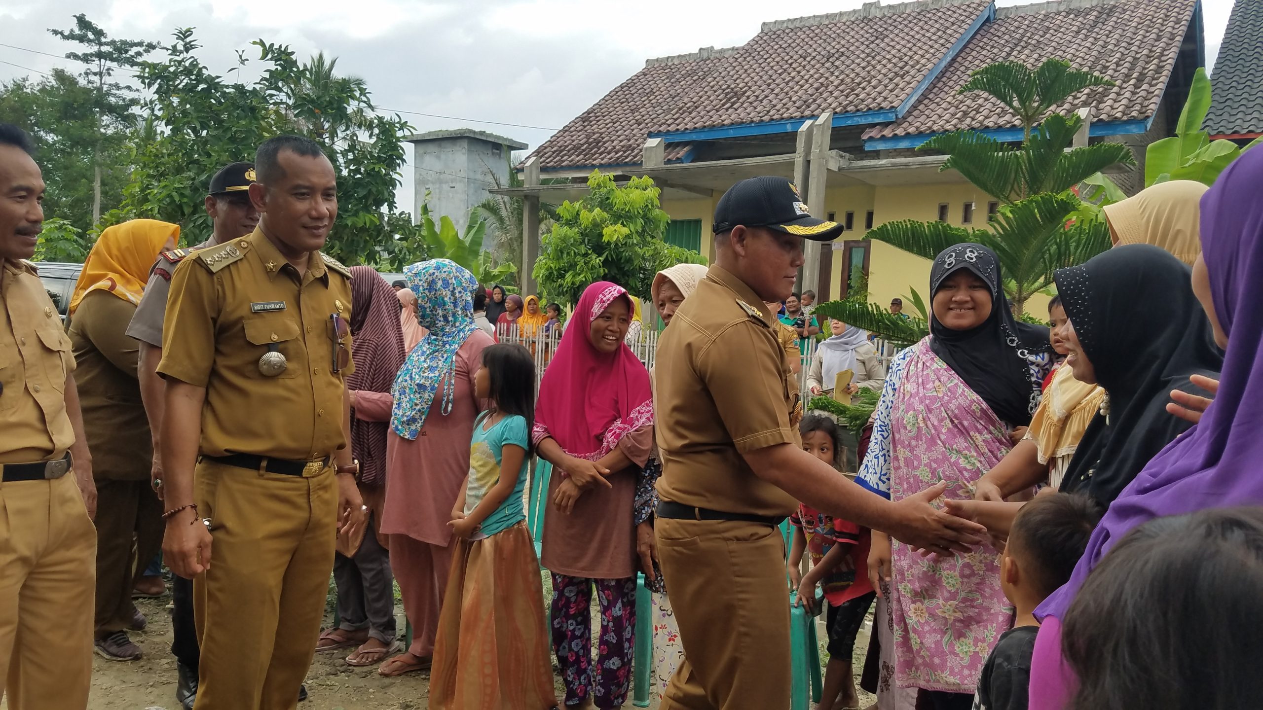 Nanang Bantu Korban Banjir