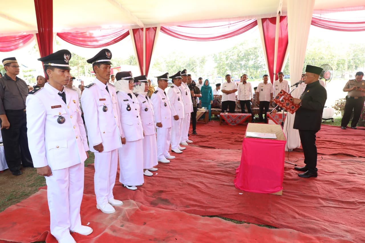 Bupati Buka Jalan Sehat HUT RI di Way Huwi