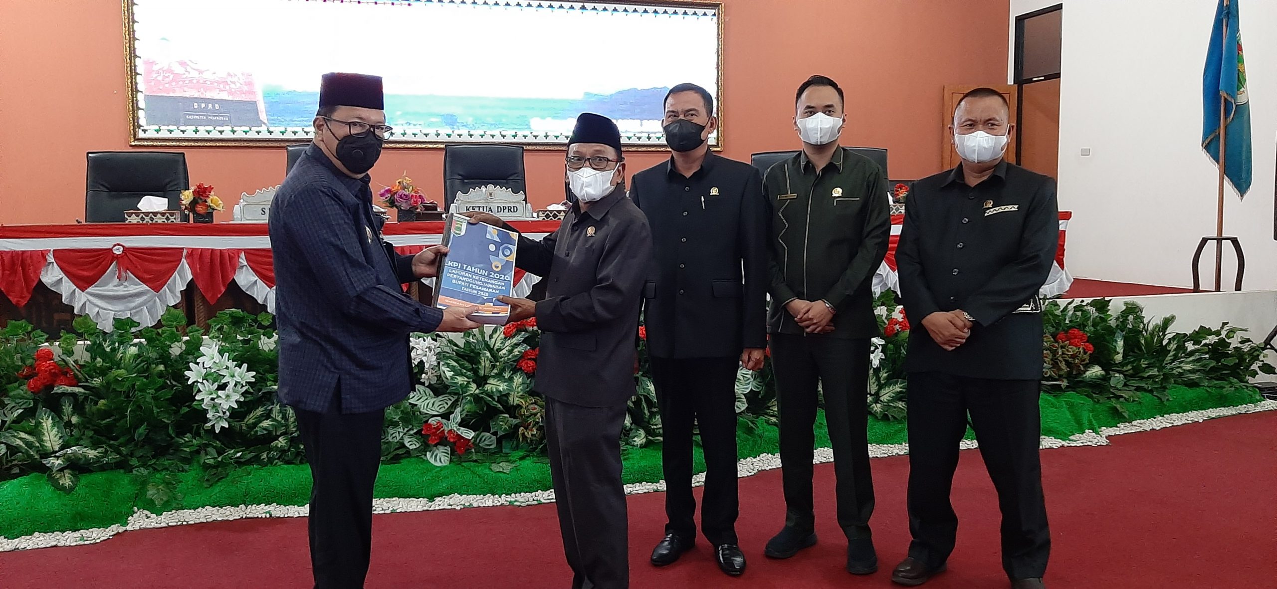 DPRD Pesawaran Rapat Paripurna Penyampaian LKPJ Bupati Tahun Anggaran 2020