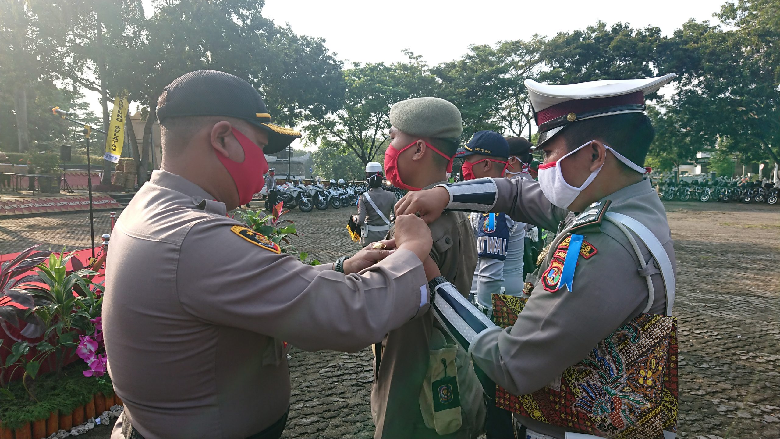 Wahai Pengendara: Patuhlah Berlalulintas!