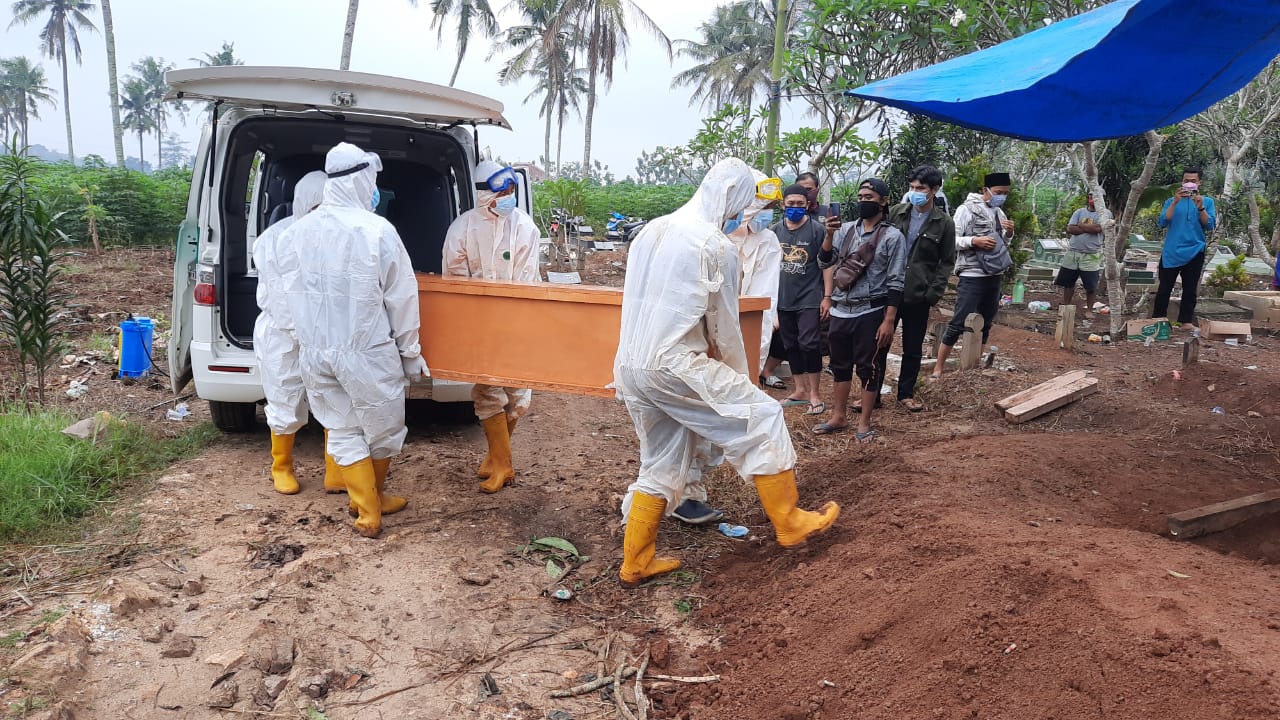 Tewas Karena Pendarahan Usai Berhubungan Badan