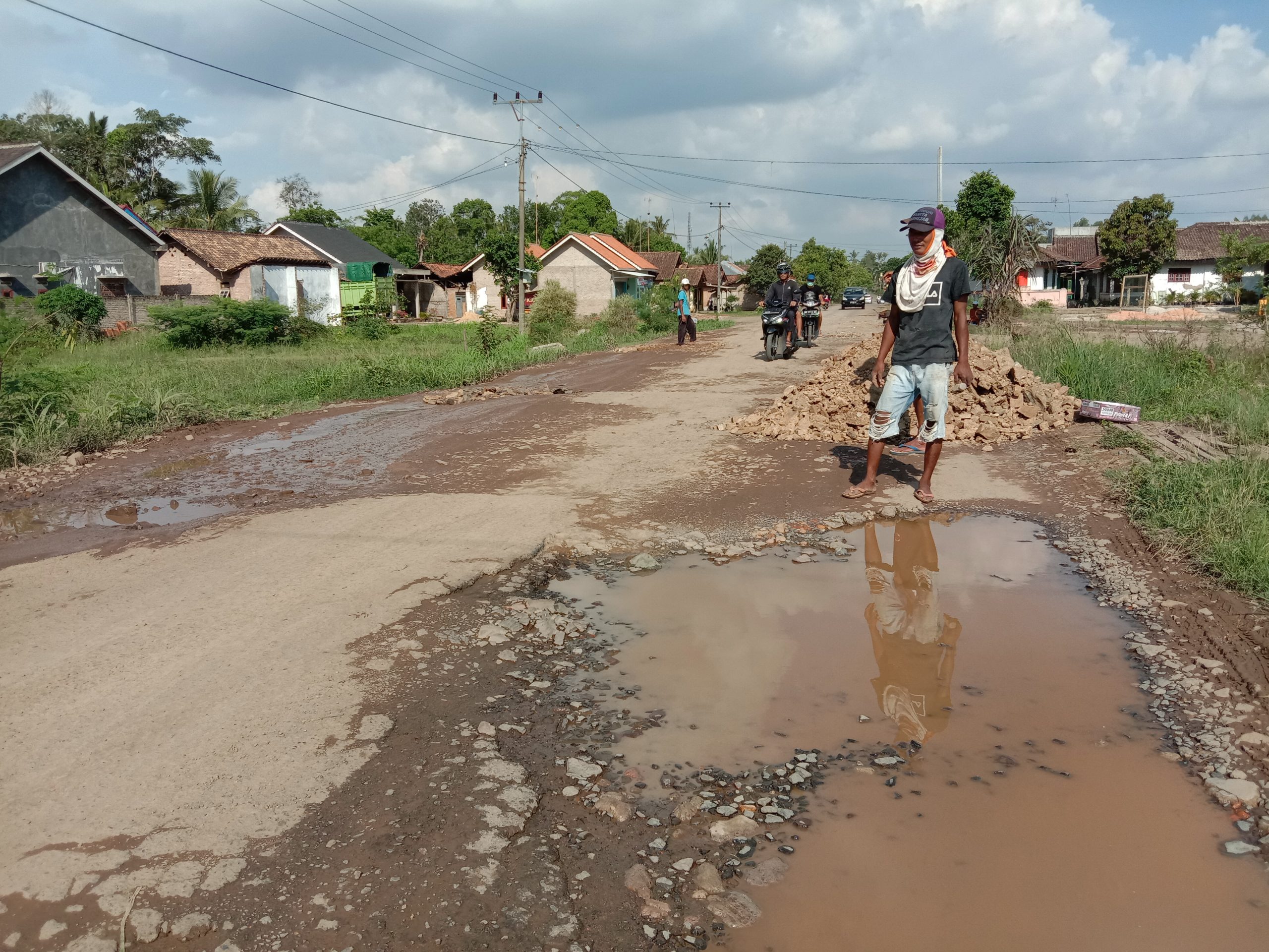 Desa Jatiindah Fasilitasi STMB