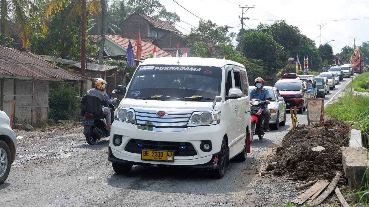 Sering Macet, Warga Keluhkan Pembangunan Gorong-gorong