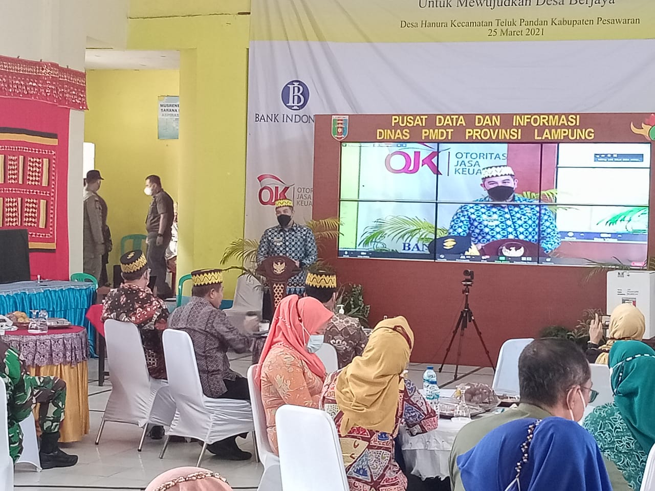 Jadikan Desa Hanura Prototype Smart Village, Bupati Dendi Apresiasi Pemprov Lampung