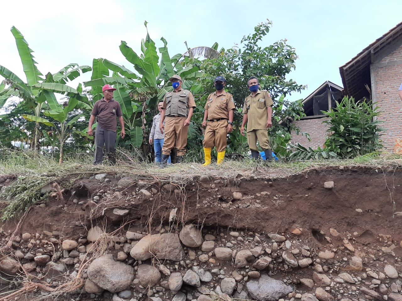 Dinas PUPR, Dinas Sosial dan BPBD Cepat Tanggap Atasi Musibah Banjir