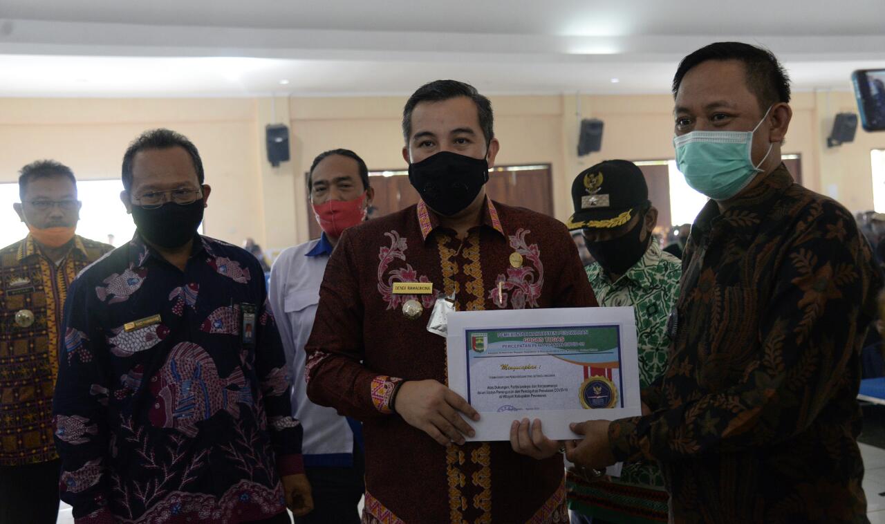 Bupati Dendi Teruskan Program Gadis