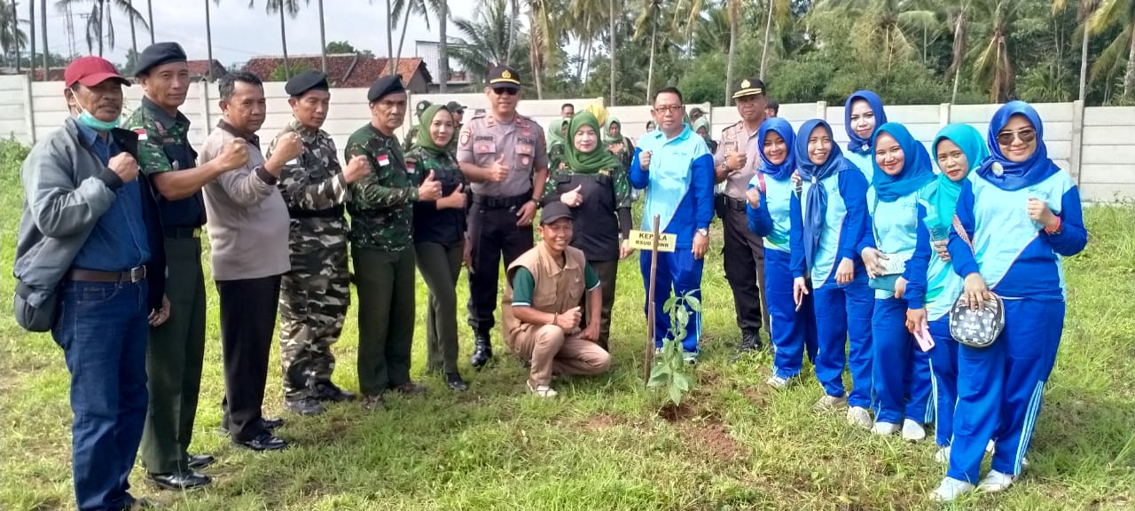 Kodim 0421 Lampung Selatan Jalankan Program “Pesawaran Go Green 2020”