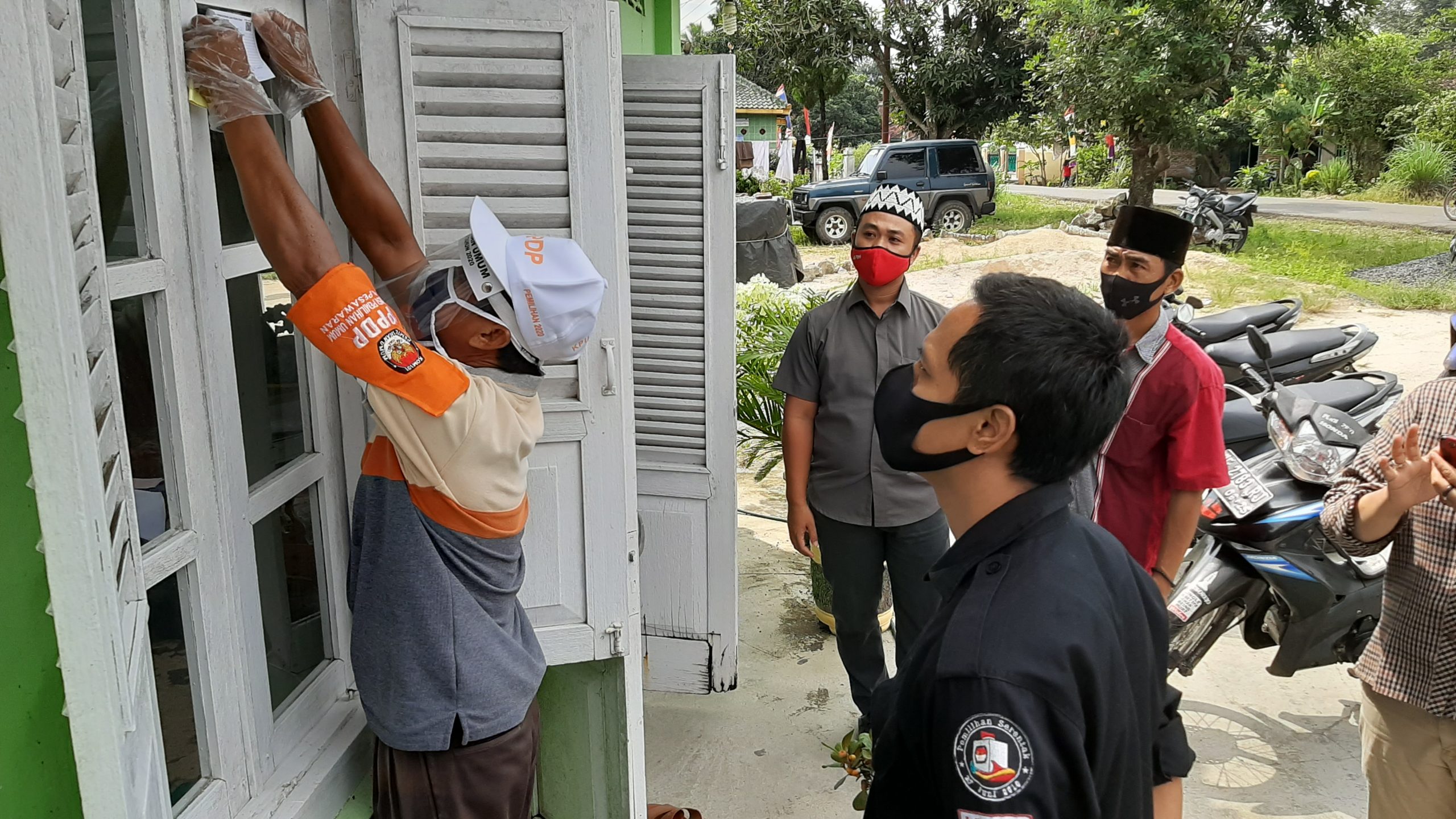 Warga Bisa Ingatkan Petugas Coklit Jika Tidak Terapkan Protokol Kesehatan