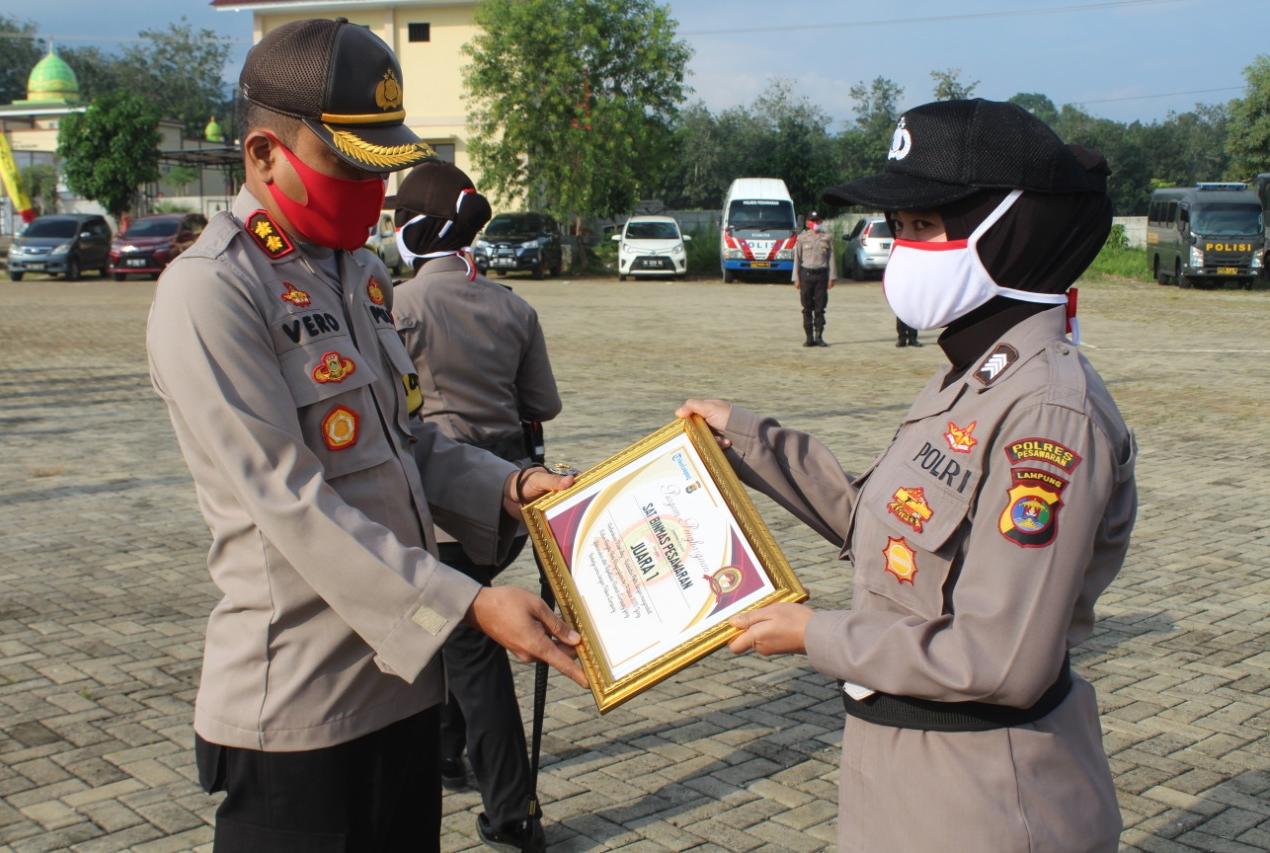 Anggota Polres Pesawaran Raih Juara I Lomba Vlog Kedekatan Polri Dengan Masyarakat