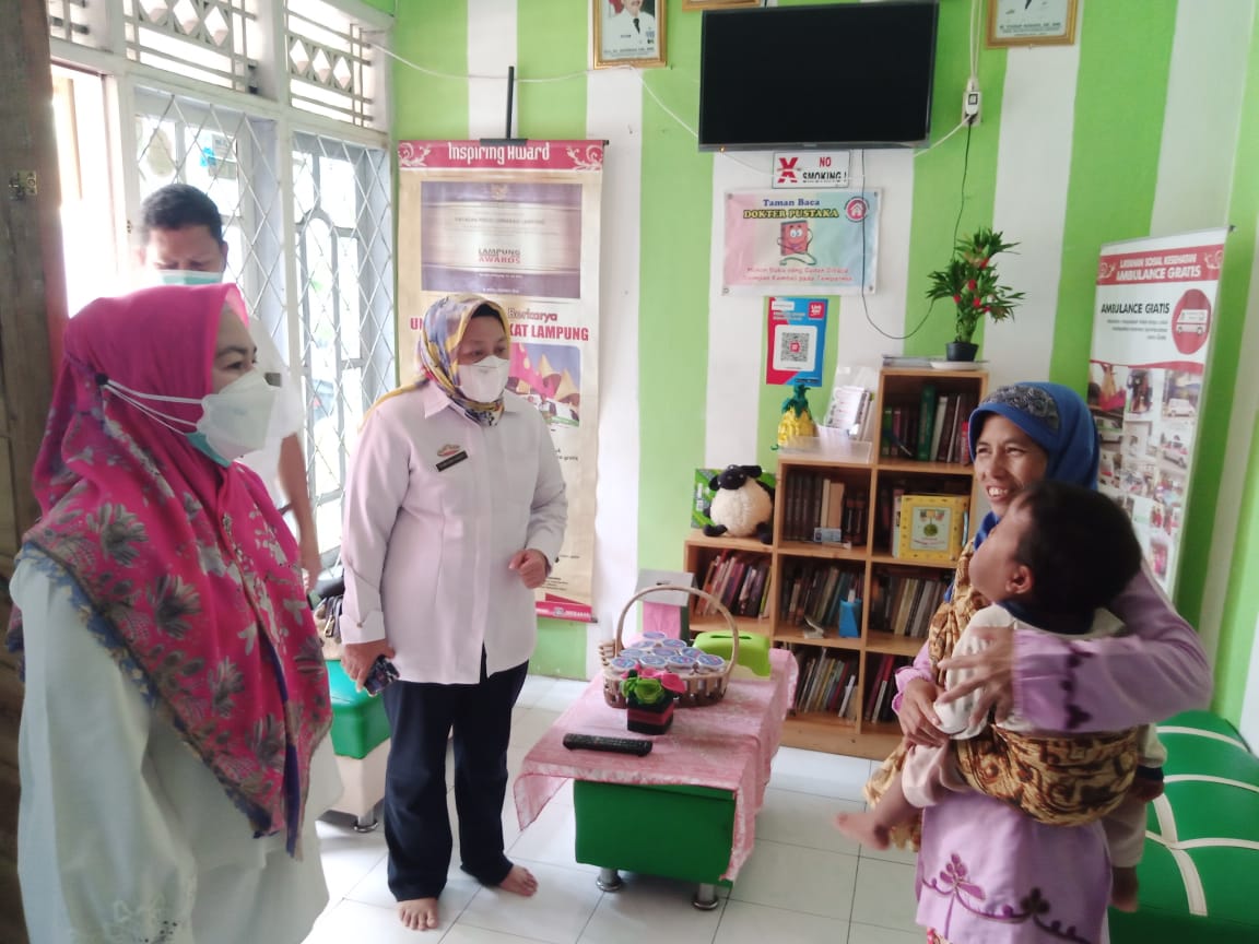 Pemkab Pesawaran Fasilitasi Perawatan Balita Penderita Tumor Wajah